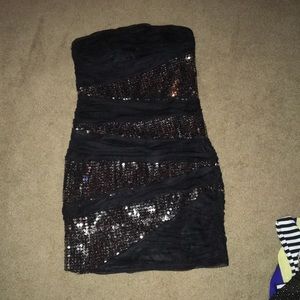 Strapless black dress with sequence silver design